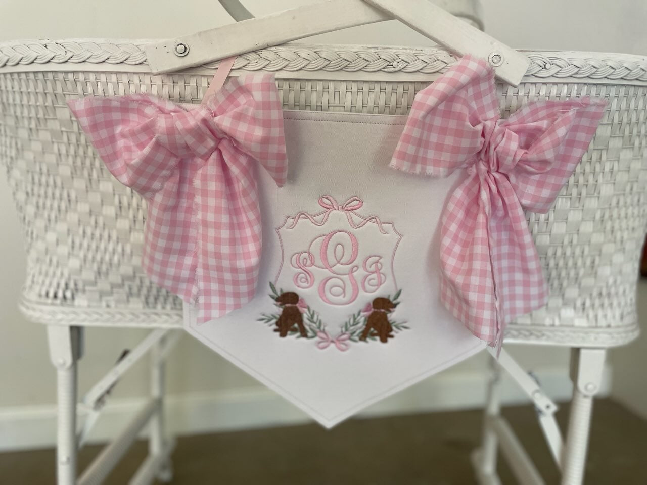 Lab Bassinet Hanger - Large