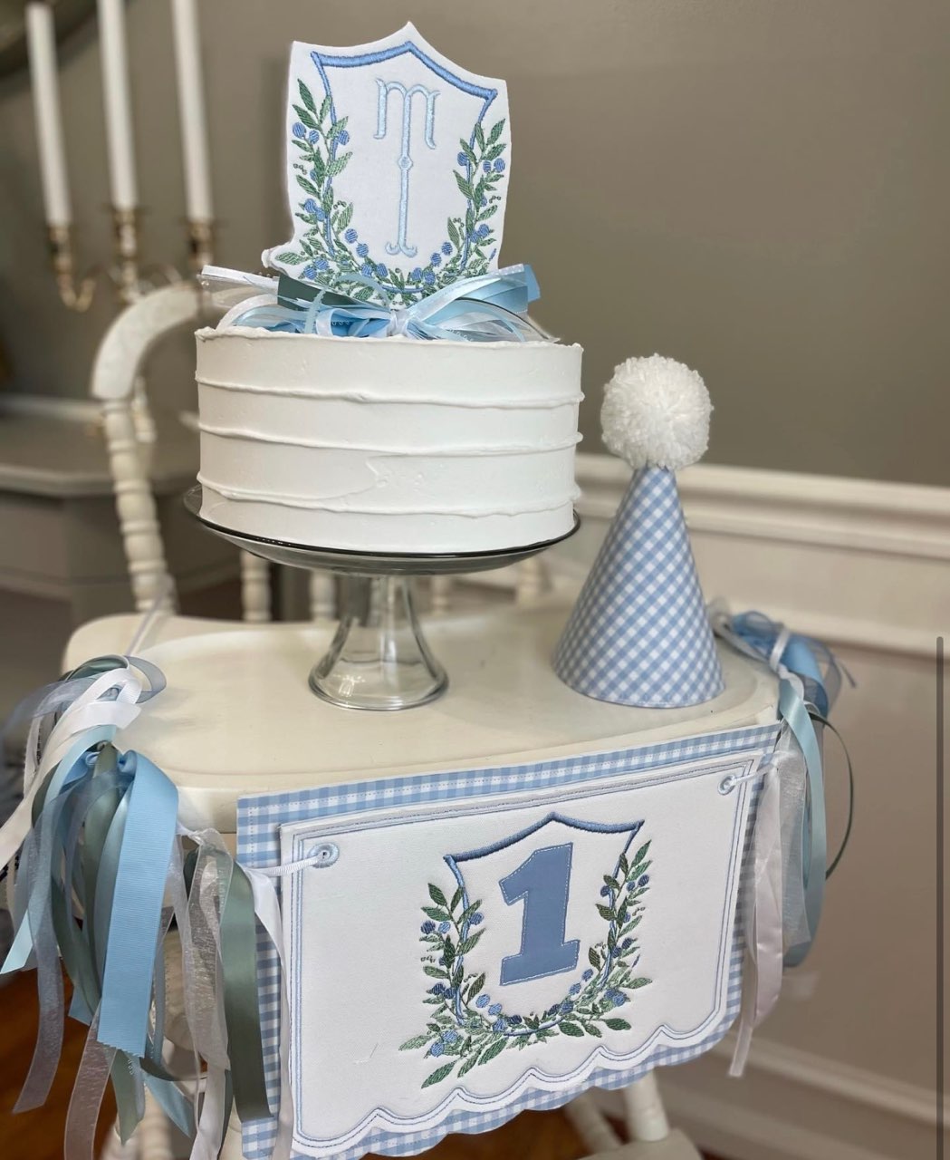 Vine Leaf Blue Party Set