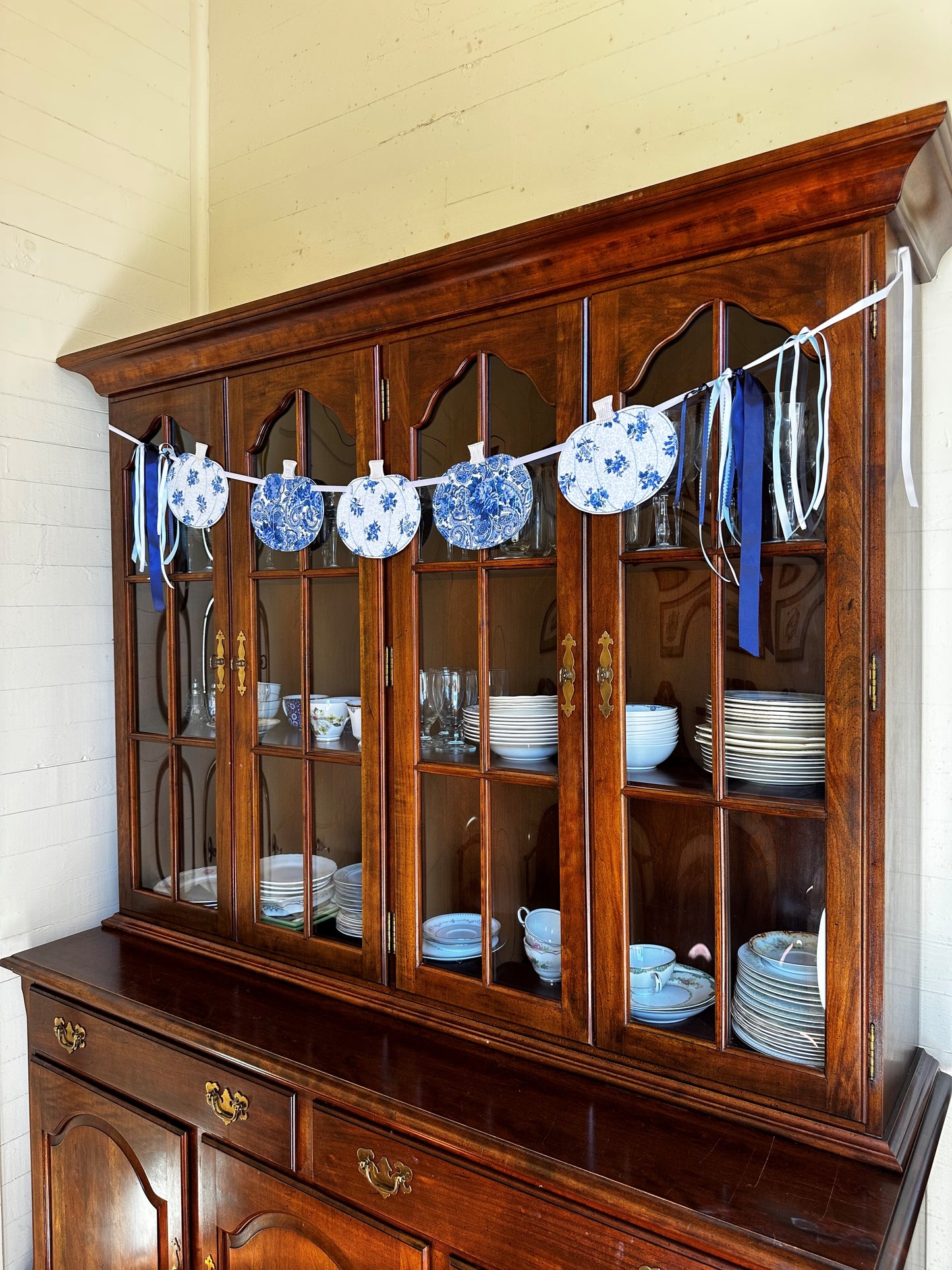 Blue and White Pumpkin Mantel Banner